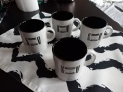 Kubeczki czarno białe poj ok.150 ml