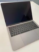 MacBook Pro 13 2019r i5/256/8 tb jak nowy