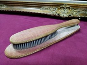 Wieszak ze szczotką szczotka do ubrań