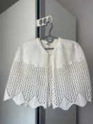 Białe kremowe bolerko ponczo komunijne sweterek narzutka 140
