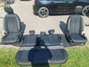 Opel Corsa F fotele plus tylna kanapa plus tapicerka 