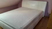Łóżko tapicerowane i materac 160x200
