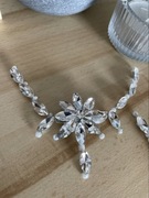 1 para nowa OZDOBA DO BUTÓW odpinane klipsy, białe koraliki i kryształki 