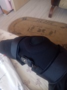 Orteza stabilizator kolana z szynami i zegarem 