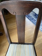 Dwa krzesła międzywojenne 