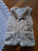 Zara piękna Kamizelka bezrękawnik kożuszek 128  beżowy