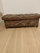 Drewniana szkatułka 