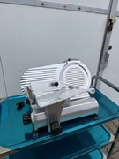 Włoska krajalnica gastronomiczna do wędlin Wunder 250mm