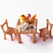 Zestaw miniaturowych mebli do domu dla lalek rękodzieła stół krzesła 