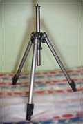 Statyw VELBON SHERPA Tripod używany, bez głowicy, stan dobry.