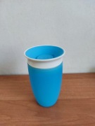 Kubek niekapek firmy Munchkin 