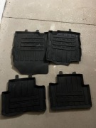 Dywaniki Gumowe Qashqai 2 Oryginalne