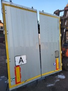 Sprzedam drzwi i słupki do naczepy SCHMITZ