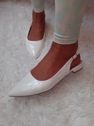 (41) Białe baleriny wieczorowe z odkrytą piętą, NOWE 