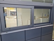 Nowe okno przesuwne aluminiowe 2000 x 800 , okno gastronomiczne RAL 7016