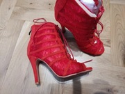 Nowe zamszowe koronkowe buty szpilka r.36