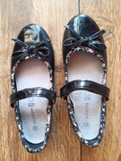 Czarne balerinki Lakierki Godin. Rozmiar 29