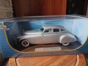 1933 Pierce-Arrow silver model 1:18