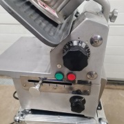 Kajalnica MA-GA S615p, Automatyczna, Ręczna krajalnica spożywcza. 