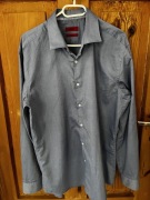 Niebieska koszula Hugo Boss rozmiar 44/XL