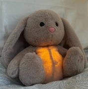 Oddychający interaktywny króliczek – miękki, realistyczny