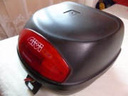 Kufer motocyklowy, używany. GIVI