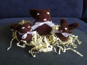 Zajączki wielkanocne na szydełku i z drewna