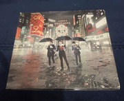 Jonas Brothers A little bit a longer CD+ DVD