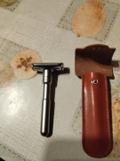 Maszynka do golenia żyletkami dla prawdziwego mężczyzny 