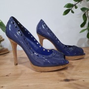 Karen Millen szpilki open toe niebieskie eleganckie classic peep toe 38 