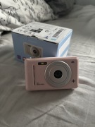 Nowy retro aparat różowy pudrowy róż zdjęcia filmy gry y2k