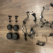 Głośniki kable komplet Passat B8