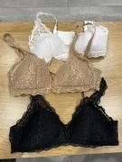 Cena za 3Tezenis 3 x biustonosz stanik koronkowy trójkątny 240 zł w sklepie