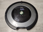 Obudowa ze zderzakiem i uszkodzoną płytą główną Irobot Roomba 866