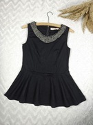 Czarna szykowna elegancka bluzeczka z falbanką baskinką bluzka