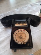 Stary telefon stacjonarny  