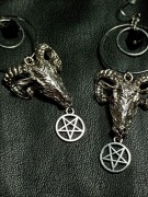 Kolczyki kozioł srebrne satanistyczny kryształy pentagram moda alternatywna