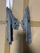 Audi A1 II zawiasy maski kpl L+P 82A823301 82A823302