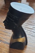 Głowa Nefertiti  z masy plastycznej 