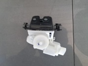 Zamek klapy tylniej bagażnika Toyota Yaris Cross 