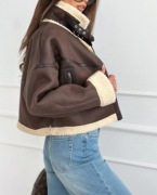 Kurtka, kożuszek z beżowym ociepleniem 