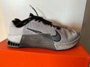 Oryginalne Buty Nike Metcon 9 rozm. 43 jak nowy pudełko