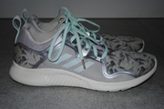 Buty do biegania i treningu Adidas Edgebounce W BC1049 roz 41 i 1/3
