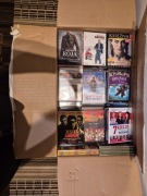 Karton filmów DVD+ jedna kaseta VHS