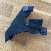 OEM prowadnica błotnika Toyota Corolla 2014-2019 prawa strona