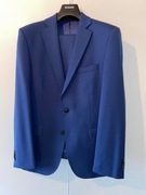 Niebieski garnitur marki Intermoda/Bytom