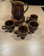 Zestaw do grzanego wina/piwa - dzbanek + 4 kubki, kamionka, brązowy