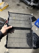 Osłona chlodnicy oleju BMW G29