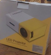 Mini Projektor model Q1