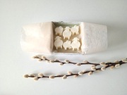 Ręcznie robiony wosk zapachowy do kominka. Wielkanoc. Zapach jaśmin.